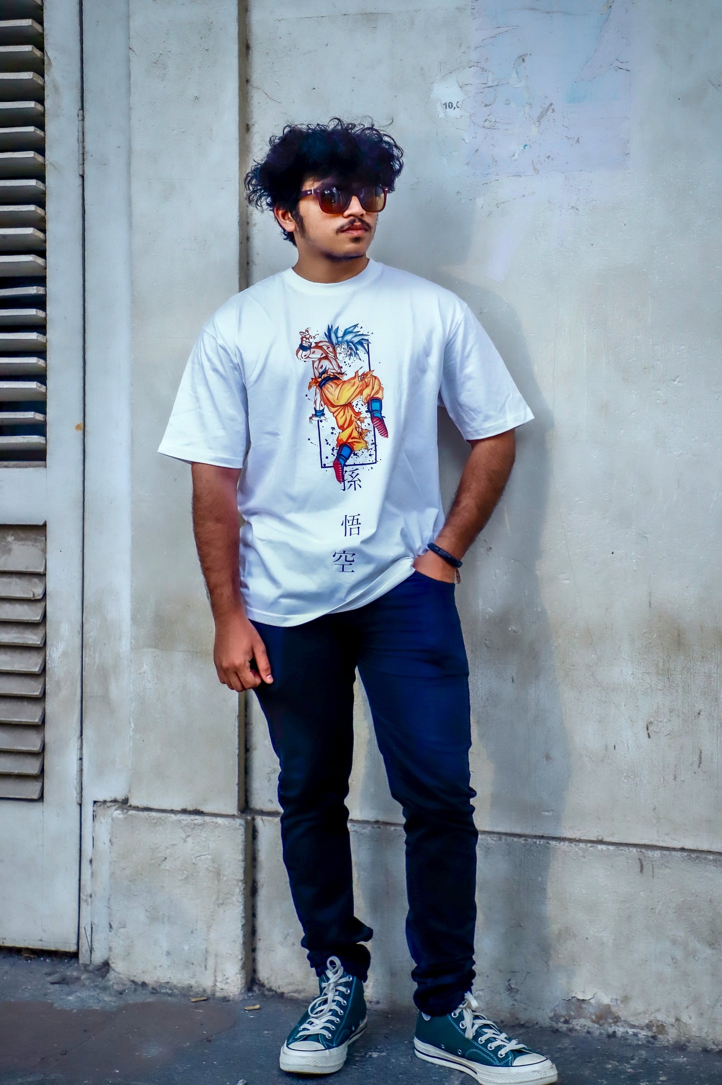 Unisex Oversized T-shirt UI Goku